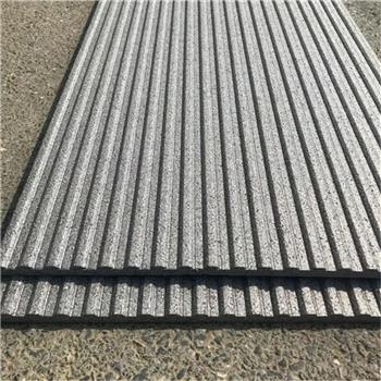 石墨地(dì)面隔聲闆(pan)