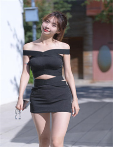 《黑道风云二十年快播-美女模特直播丰胸全程》
