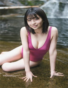 《七仙女艳史肉艳史在线观看-阁楼里的小花》