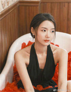 《骑女马-一吻定情 2013》
